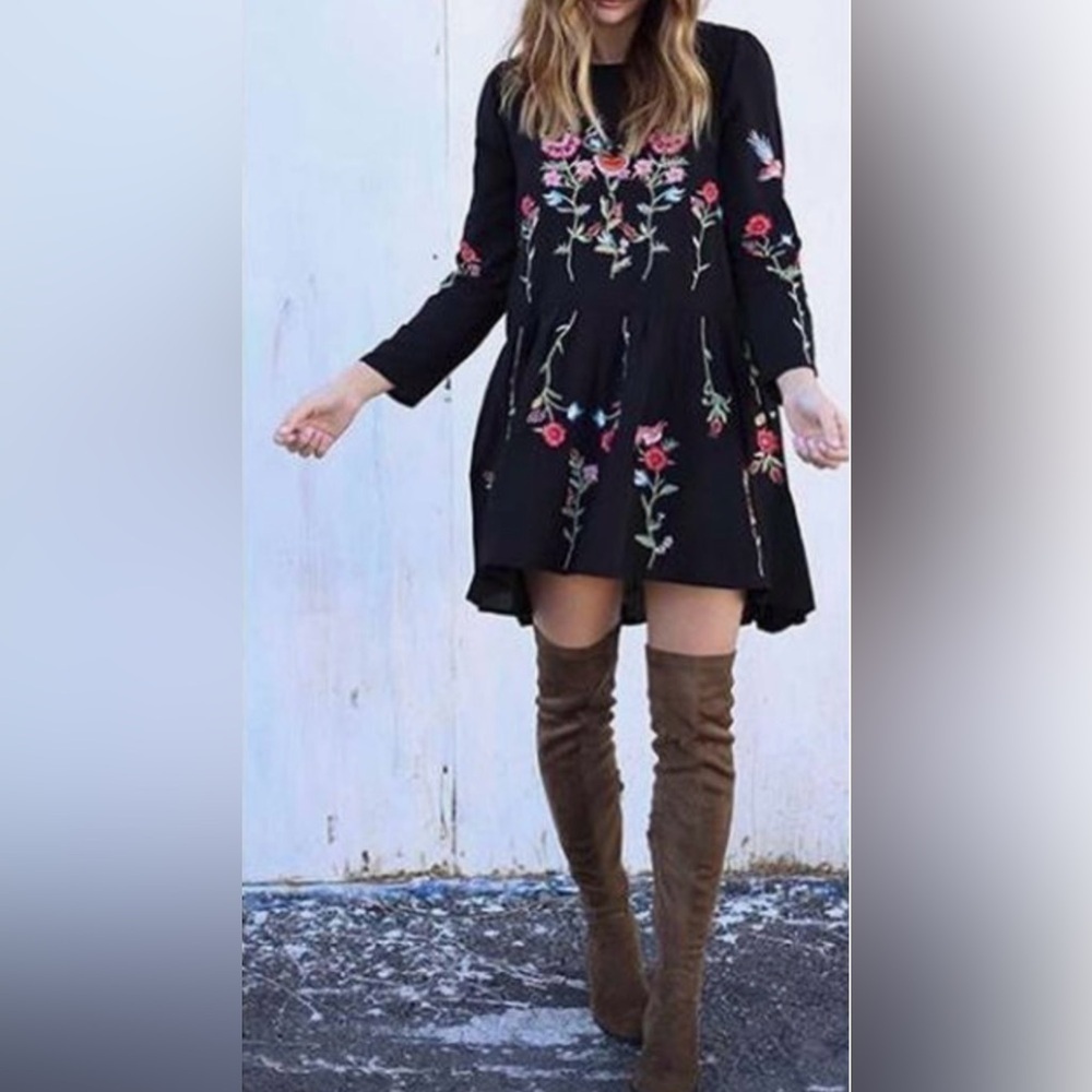 Philosophy Floral Embroidered Long Sleeve Dress Womens Black Short Flowy Sz M - Picture 5 of 16